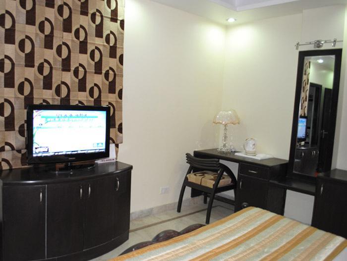 Hotel Universe Inn Neu-Delhi Exterior foto